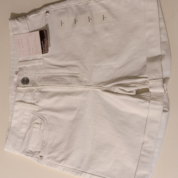 LC Lauren Conrad White Cuffed Short, High Rise. Size 2 Women - Picture 3 of 11